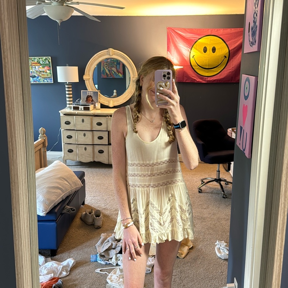 Light yellow lacey free people dress/coverup